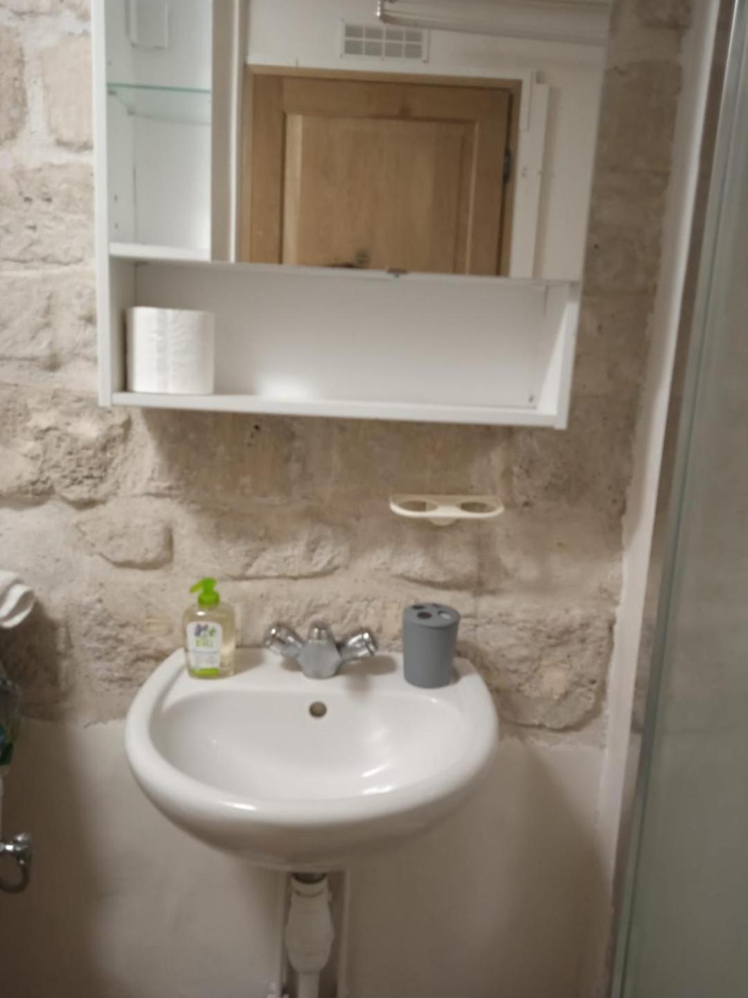 Appartement Au Centre Historique De Parijs